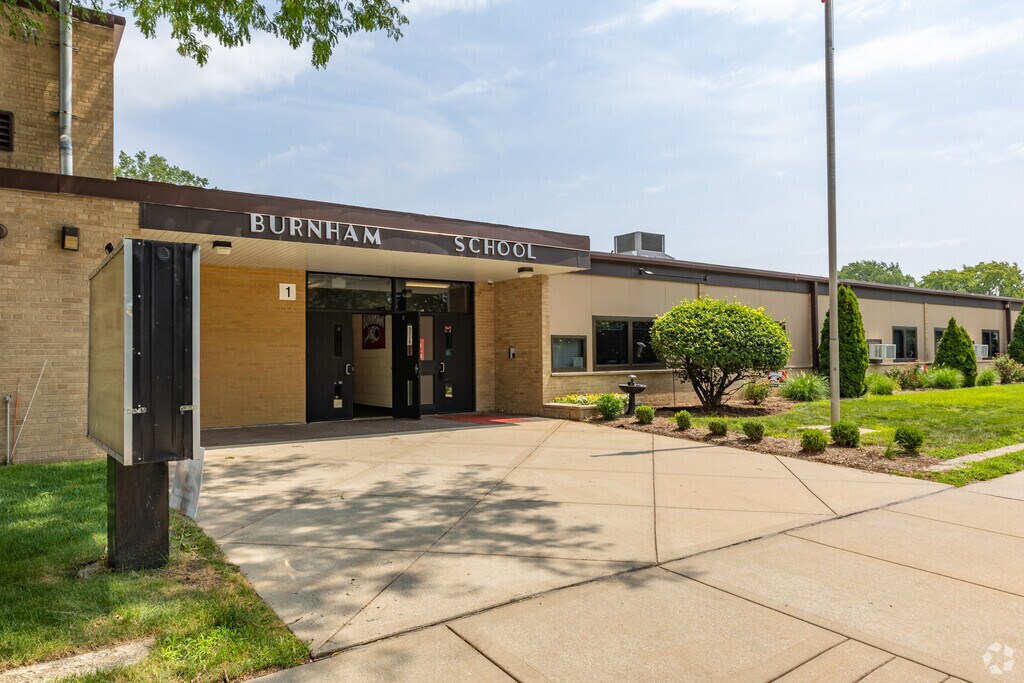 Burnham Elementary School teaches students in pre-k through eighth grade.