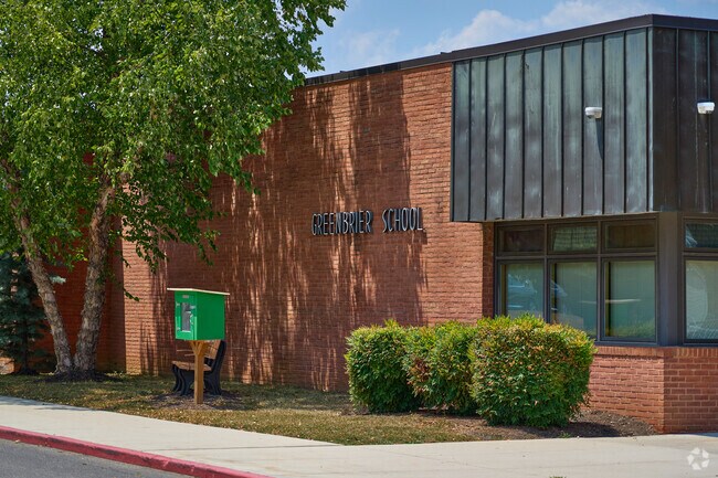 Greenbriar Elementary School has earned a 