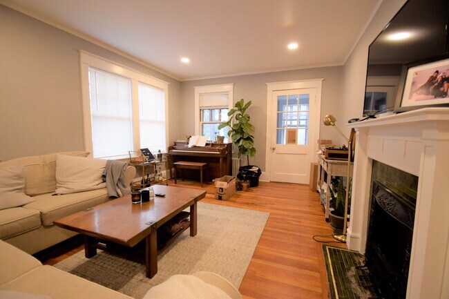 235 Chestnut Hill Ave unit 2, Brighton, MA 02135 - photo 5
