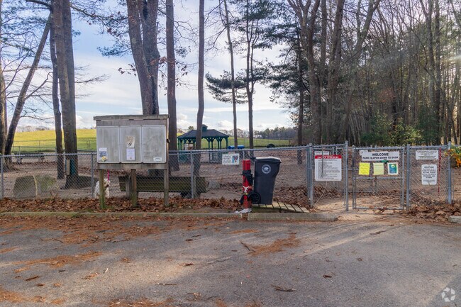 Kennebunk Dog Park is located in Kennebunk, Maine.