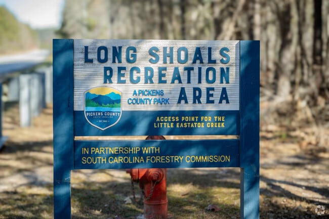 Long Shoals Wayside Park is a popular park in Holly Springs and Pickens County.