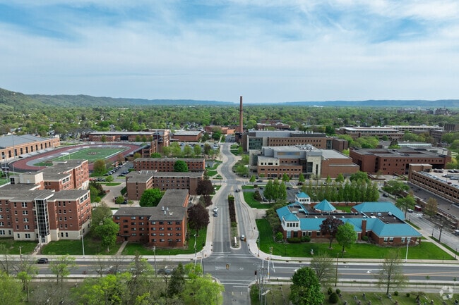 The University of Wisconsin-La Crosse campus is located in the Grandview Emerson neighborhood.