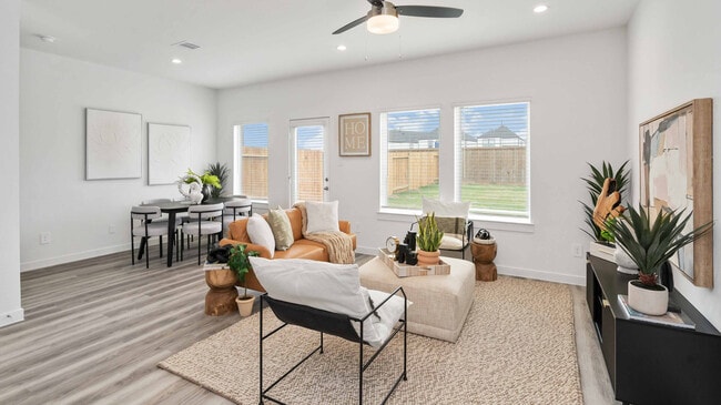 10322 Penryn Forest Ln, Houston, TX 77051 - photo 3