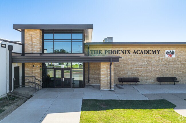 The Phoenix Academy services students in Mansfield, TX from 10th-12th grade.