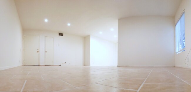 8108 Langdon Ave unit 3, Van Nuys, CA 91406 - photo 5