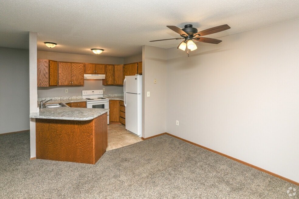 Ninth Circle Apartments, Fargo, ND 58103 - photo 1