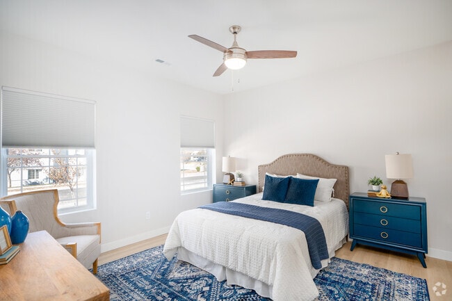 Summer Shade BRAND NEW!, Peoria, IL 61615 - photo 4