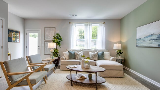 4922 Leybourne Ln, Murfreesboro, TN 37129 - photo 2