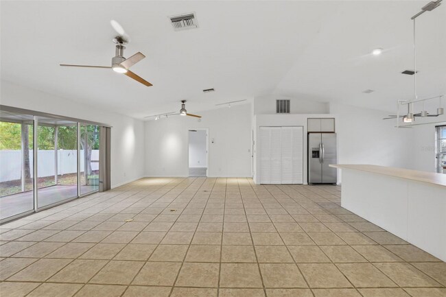 131 2nd Ave E, Palmetto, FL 34221 - photo 6