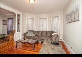 66 Health Ave Unit 3rd floor, Providence, RI 02908