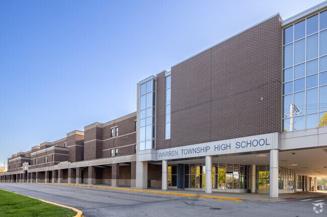 Warren Township High School - O'Plaine Campus primarily houses 9th and 10th graders.