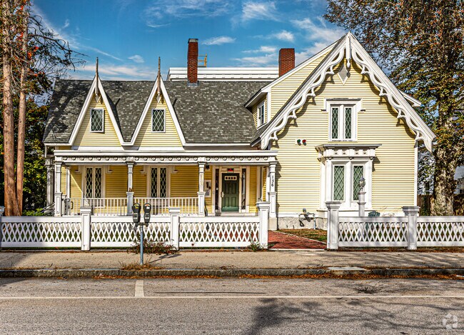 Distinct architectural detail can be found throughout Manchester.
