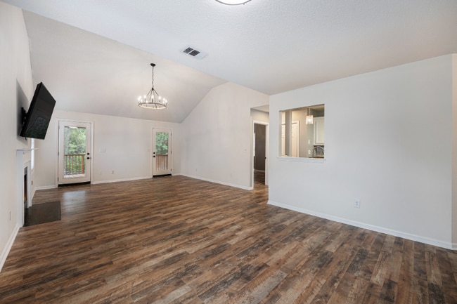 1167 Landsdowne Dr, Charleston, SC 29412 - photo 4