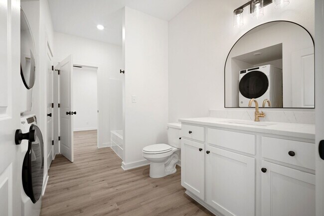 The Balconies at Heritage 7331, Barling, AR 72923 - photo 3