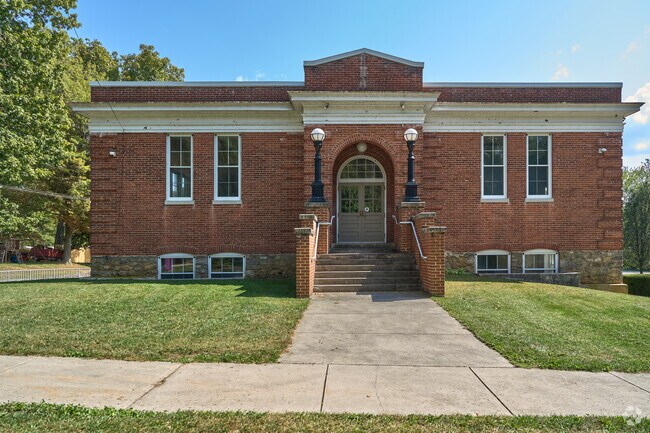 Cascade Elementary School serves students in the Ft. Ritchie area.