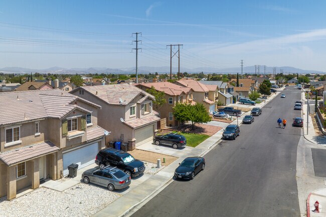 Spanish-style homes are a popular architectural style in the Sunset Ridge neighborhood of CA.