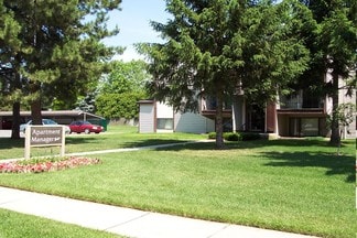 16695 Washington Square, Clinton Township, MI 48035