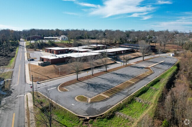 Az Kelsey Academy is located at 208 Kelsey Ave, Griffin, GA 30223.
