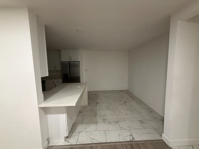 1215 Ximeno Ave unit 3, Long Beach, CA 90804 - photo 2