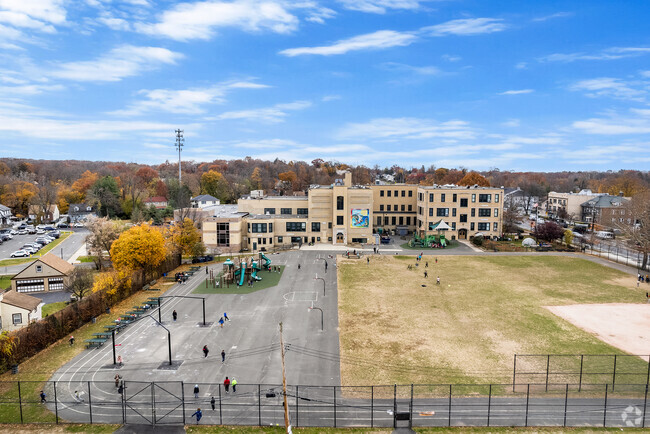 Mamaroneck Avenue School encourages students to pursue their interests.