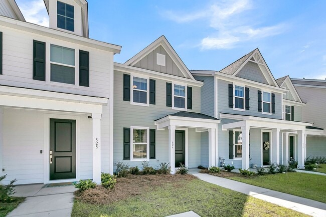 826 Alma Square Dr, Moncks Corner, SC 29461 - photo 2