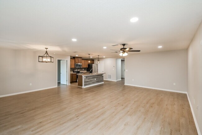 3227 Canyon Falls Dr, Green Cove Springs, FL 32043 - photo 5