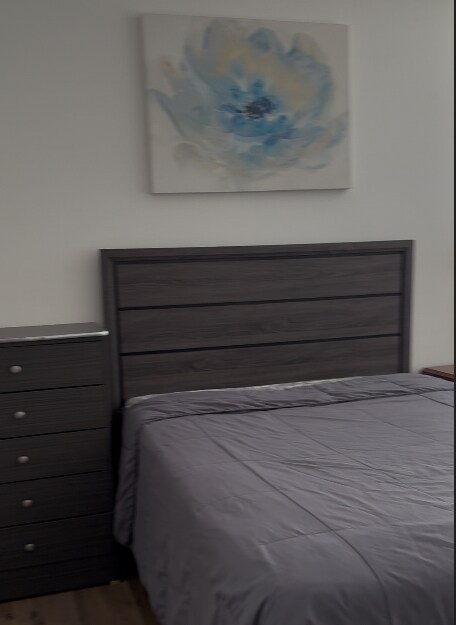 7847 Hazelnut Dr, Corona, CA 92880