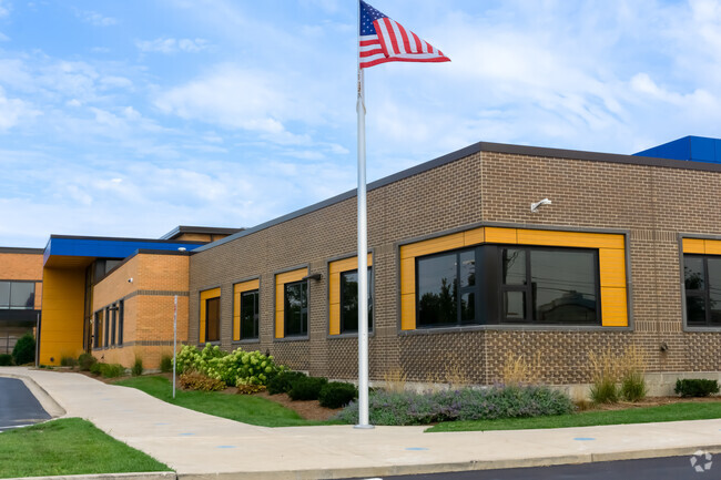 Gemini Middle School serves students in the Niles community.