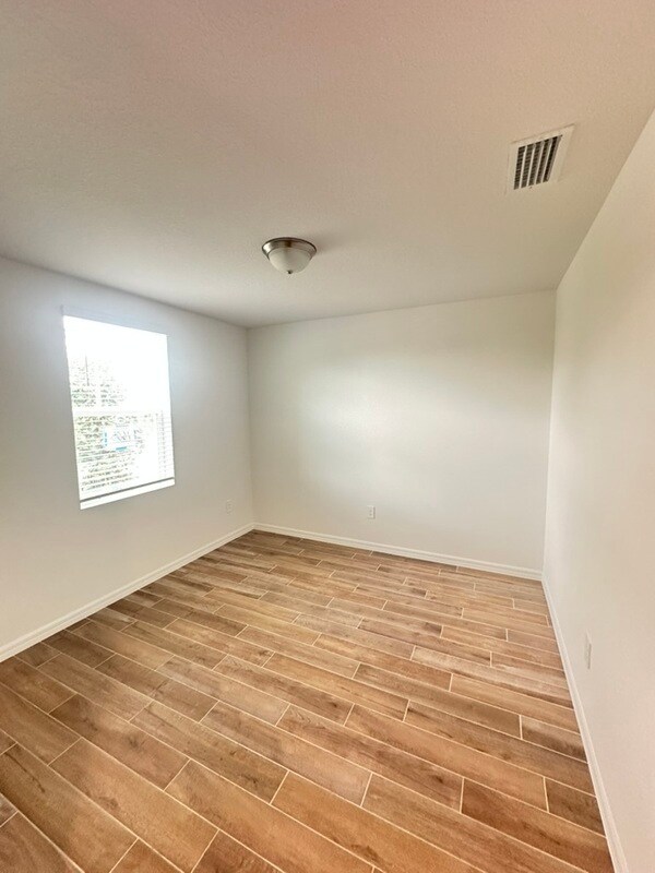 2134 Judith Ct, Haines City, FL 33844 - photo 6