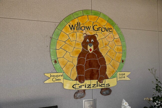 Willow Grove Elementary School is home to the Grizzlies.