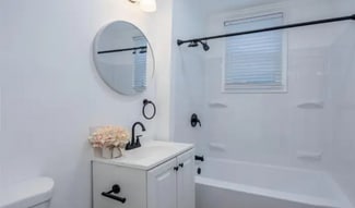 750 8th St, Winnsboro, SC 29180