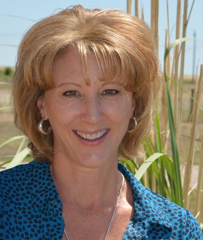 Sharlyn Rose