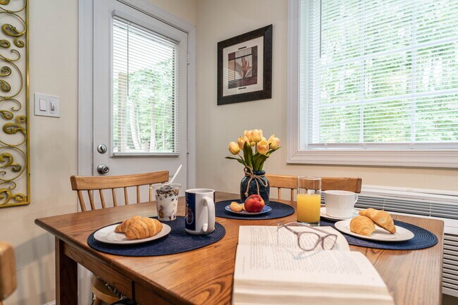 1302 Ed Cook Rd unit 1302-B, Durham, NC 27703 - photo 2