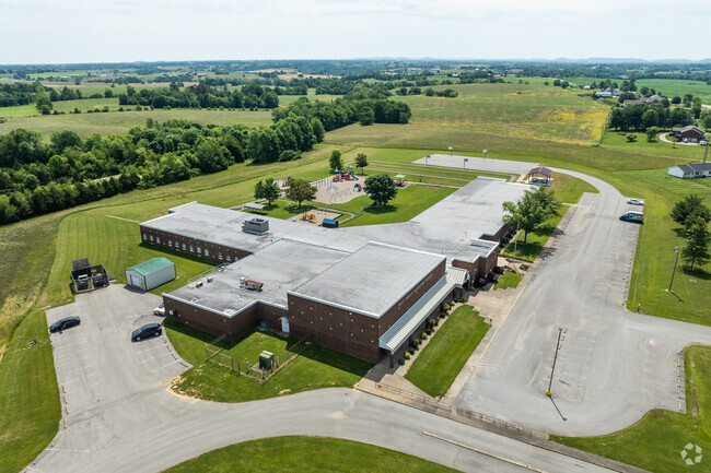 West Marion Elementary serves students in grades PK, K-5.