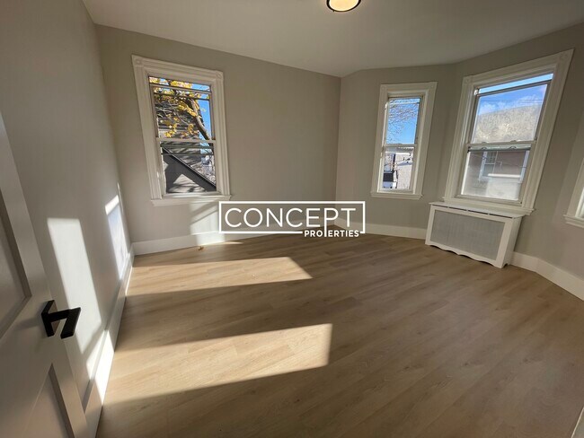 14 Pond St unit 3, Jamaica Plain, MA 02130 - photo 3