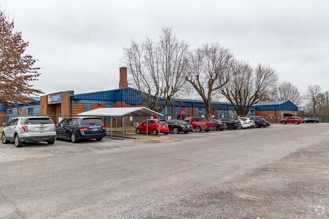 Lafayette Elementary School as of 2023 had a student population of 423.