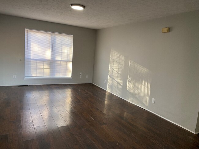 251 Tinker Hill Cove unit A, Jackson, TN 38305 - photo 4