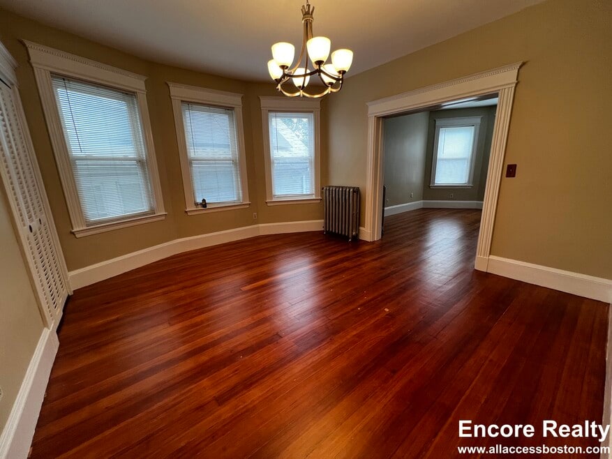 248 Summer St unit 2, Somerville, MA 02143 - photo 1