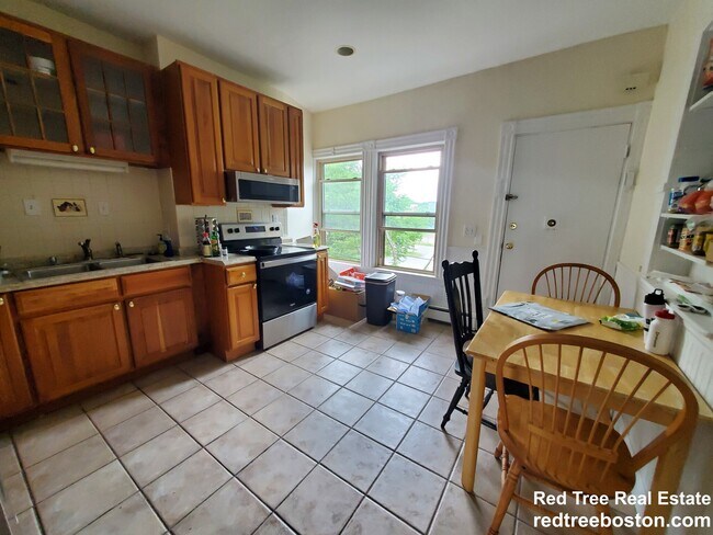 149 Centre St unit 1, Dorchester Center, MA 02124 - photo 7