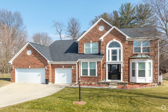 Homes in Wynnedale/Spring Hill are rich in aesthetic value and full of charm.