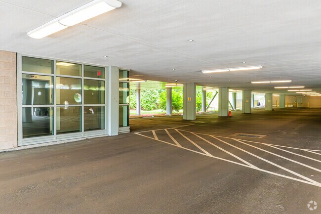 Marine Science Magnet High School has on location parking.