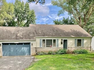 6309 Maple Dr, Indianapolis, IN 46220