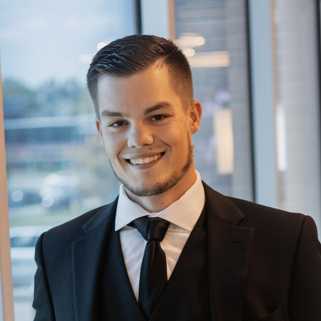 Agent Photo