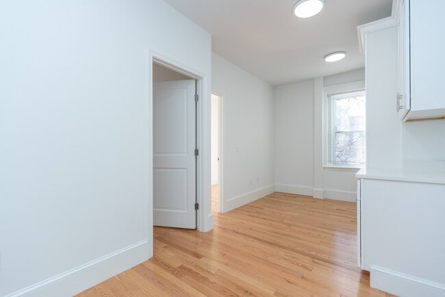 175 Hemenway St unit 20, Boston, MA 02115 - photo 7