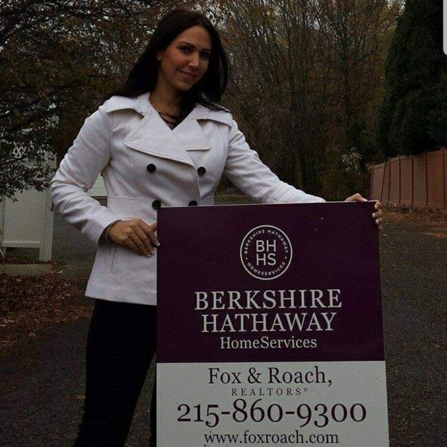 Agent Photo