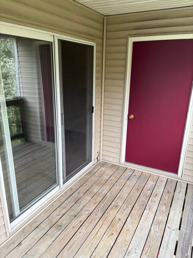 Whitmore Lake Apartments, Whitmore Lake, MI 48189 - photo 5