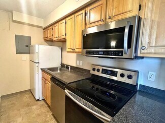 1025 Hancock St Unit 14M, Quincy, MA 02169