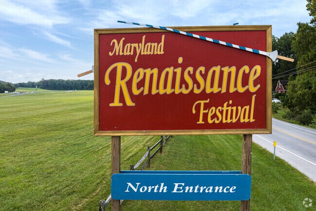 In the Fall, Crownsville is the home to the annual Maryland Renaissance Festival.