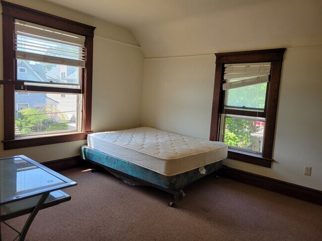 523 S 4th Ave unit Main, Ann Arbor, MI 48104 - photo 6