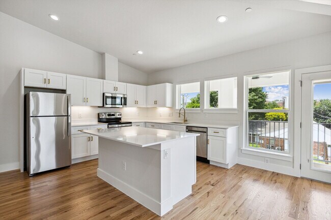 6283 La Vista, Dallas, TX 75214 - photo 3